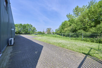 Bedrijfsgebouw te huur in Maasmechelen