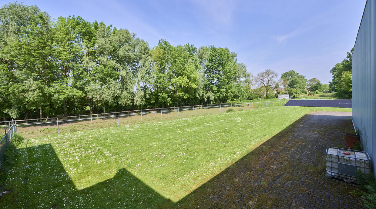 Bedrijfsgebouw te huur in Maasmechelen