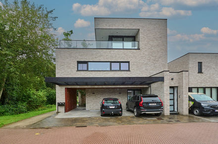 Duplex te koop in Meeuwen-Gruitrode