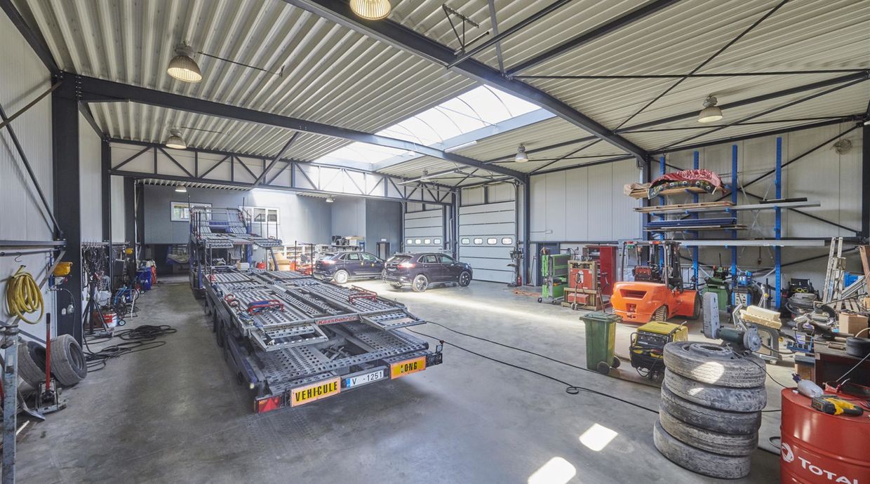 Gebouw voor gemengd gebruik te koop in Hechtel-Eksel