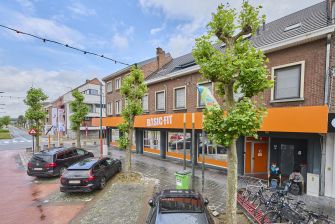 Gebouw voor gemengd gebruik te koop in Maasmechelen