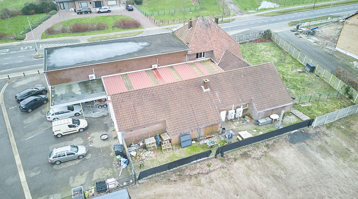 Gebouw voor gemengd gebruik te koop in Meeuwen-Gruitrode