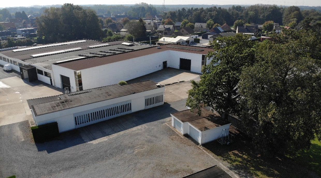 Industrieel gebouw te huur in Beringen