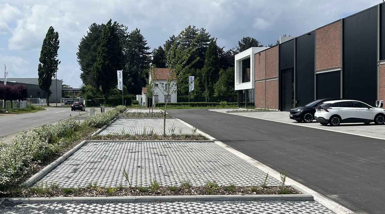 Industrieel gebouw te huur in Hasselt