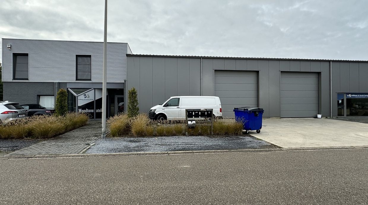 Industrieel gebouw te huur in Hasselt