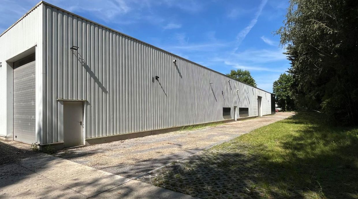 Industrieel gebouw te huur in Hasselt