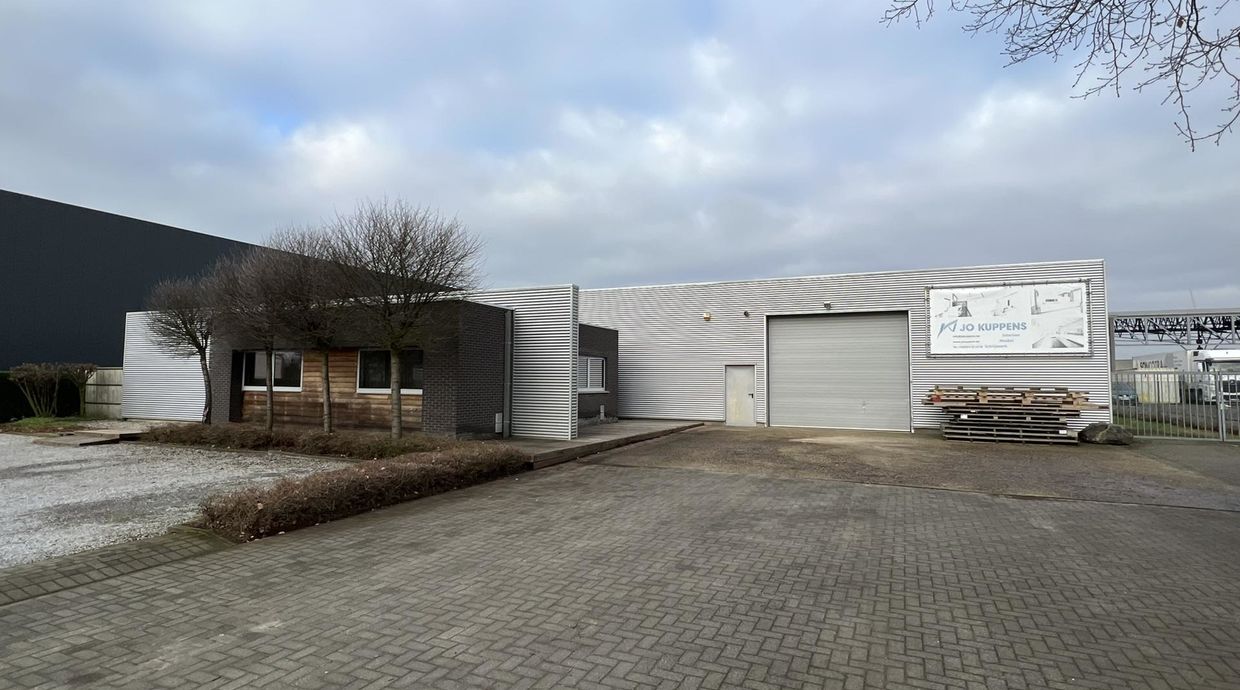 Industrieel gebouw te huur in Heusden-Zolder