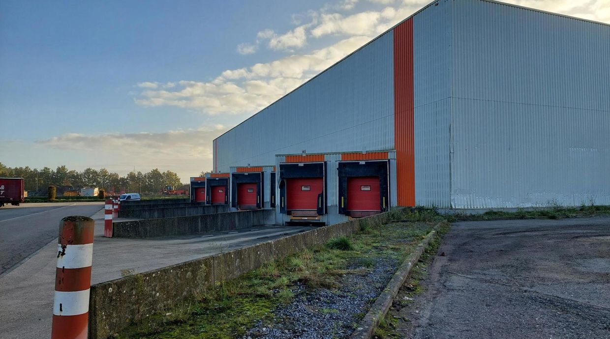 Industrieel gebouw te huur in Opglabbeek