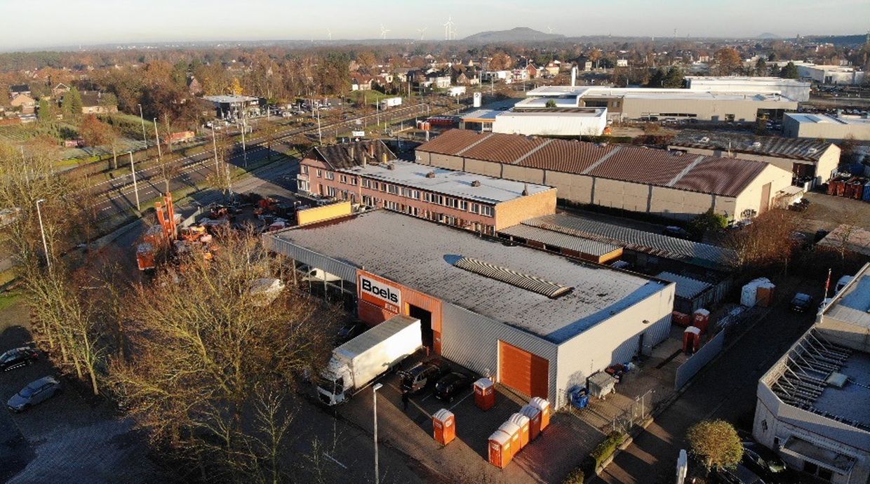 Industrieel gebouw te koop in Genk