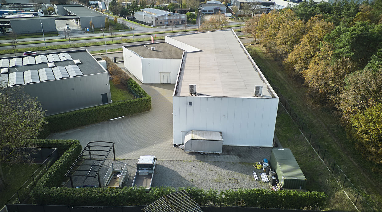 Industrieel gebouw te koop in Genk