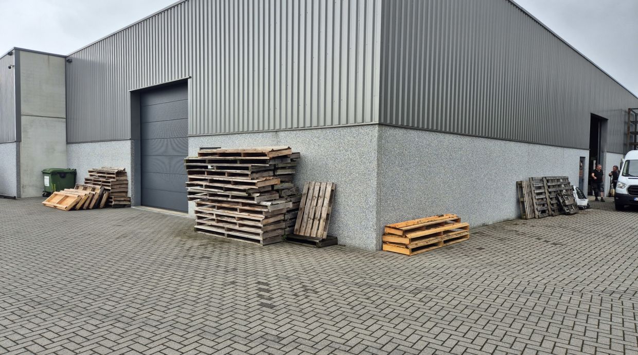 Industrieel gebouw te koop in Hechtel-Eksel