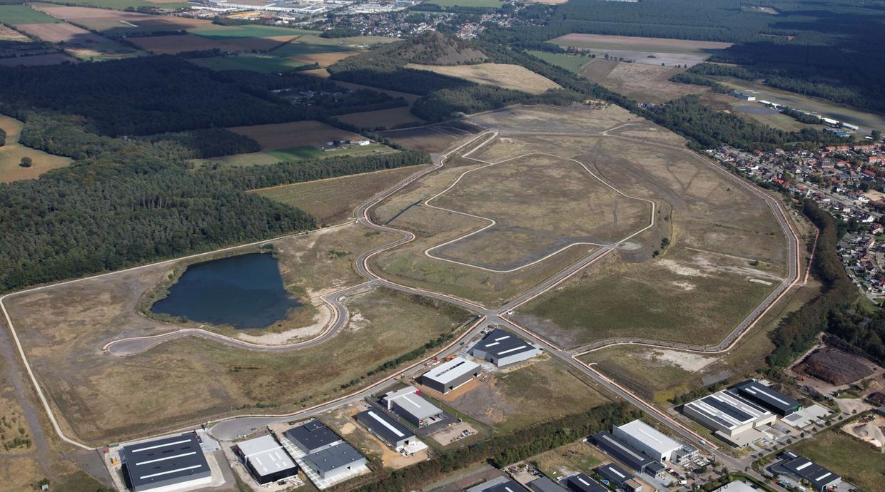 Industrieel terrein te koop in Genk