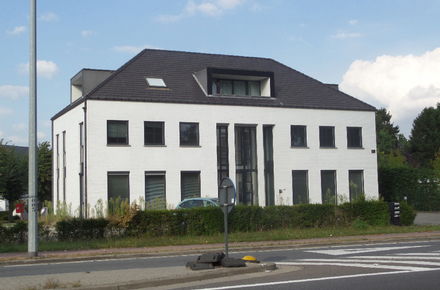 Kantoorgebouw te huur in Hasselt